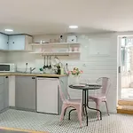 Alfama Chic Castelo Picao Апартаменты