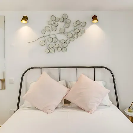 Alfama Chic Castelo Picao Апартаменты Лиссабон